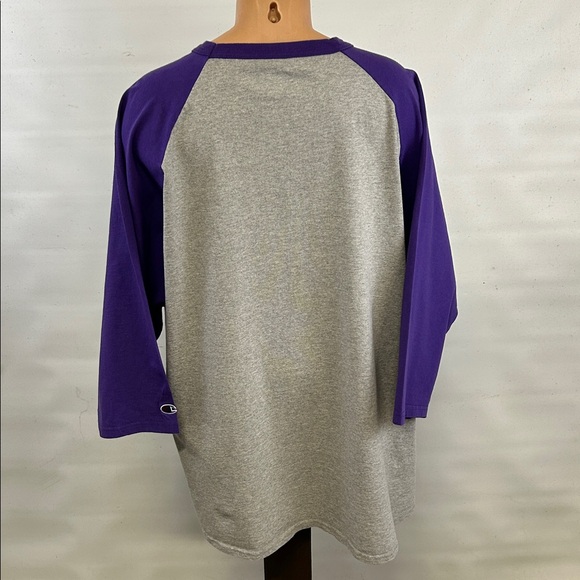 Champion Raglan Baseball Tee.  3XL - Picture 5 of 7